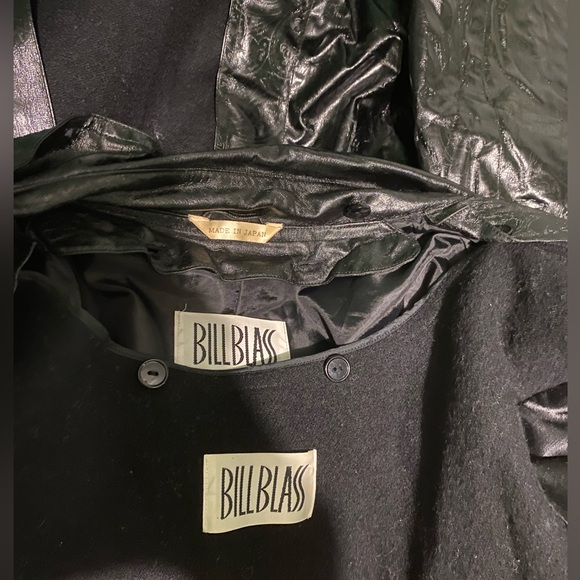 Vintage 80s Bill Blass Shiny Black Maxi Trench Coat With Wool Lining goth japan - Picture 15 of 16